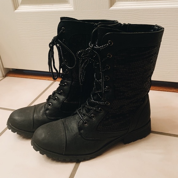 BLACK SEQUIN COMBAT BOOTS - Picture 4 of 5